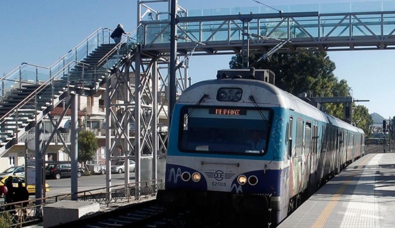 Proastiakos banliyö hattında aksama