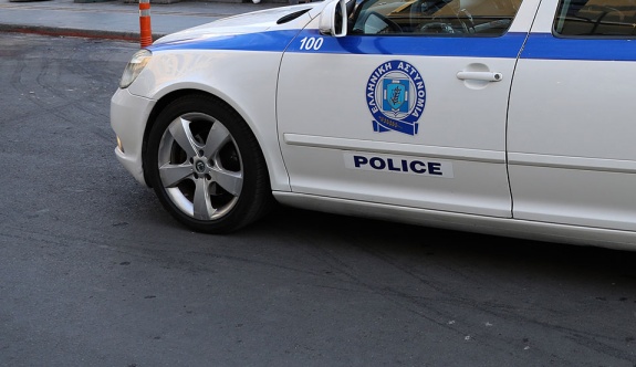 Reşit olmayan kız fuhuş çetesinden kurtarıldı
