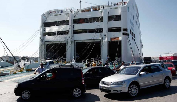 Denizcilerin yüzde 3 maaş artışı kazanmasıyla birlikte grev sona erdi