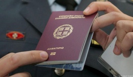 Yunan pasaportu satan çete üyeleri tutuklandı