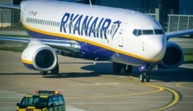 Ryanair, havaalanı fiyatları nedeniyle Atina üssünü kapatacak